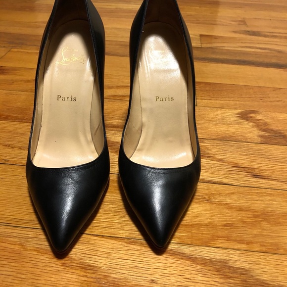 Christian Louboutin Classic Pigalle Pump